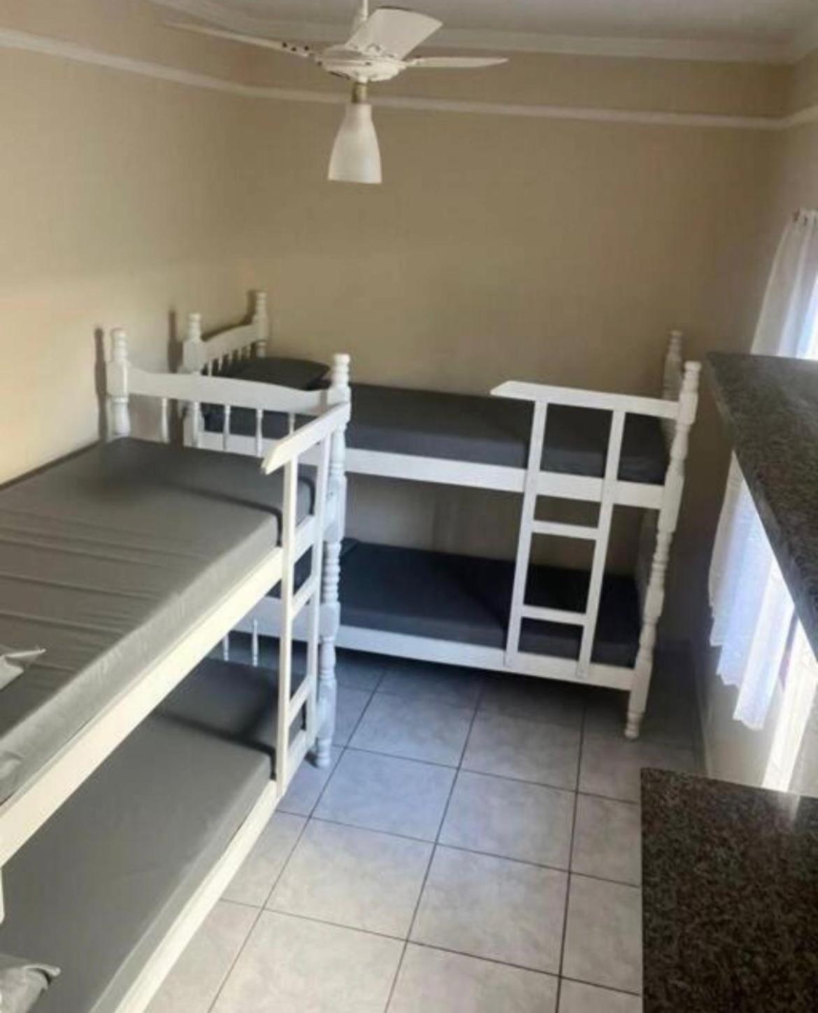 Villa Casa Com Piscina Em Mongagua Praia Grande  Exterior foto